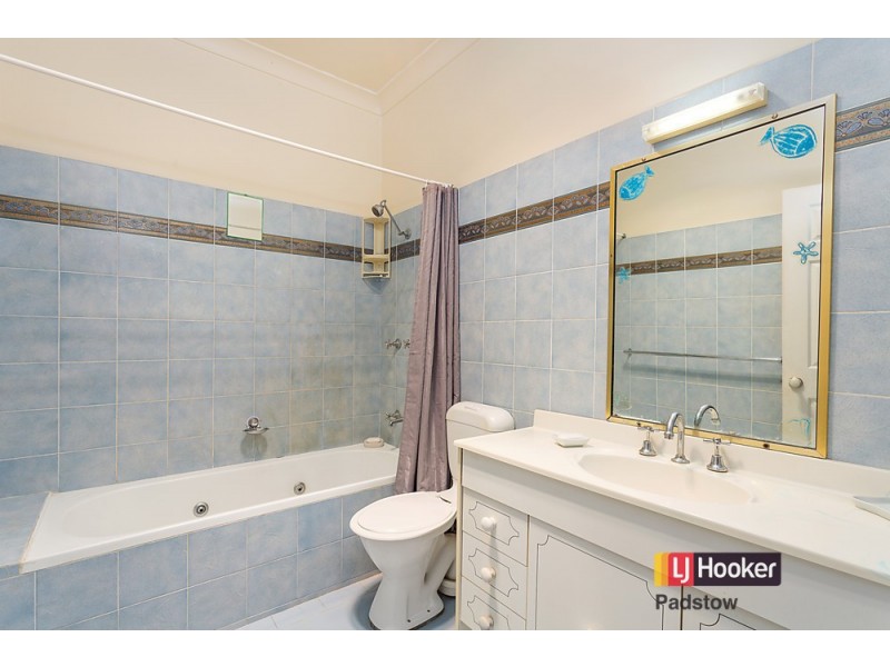 10 Sandakan Road, Revesby Heights NSW 2212