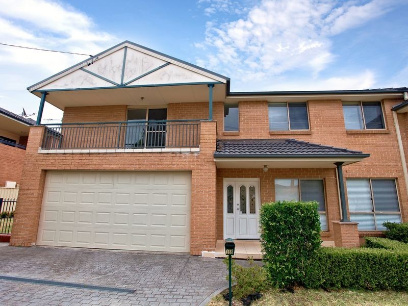 16B Sphinx Avenue, Padstow NSW 2211