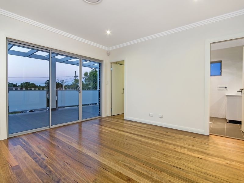 7 Robb Street, Revesby NSW 2212