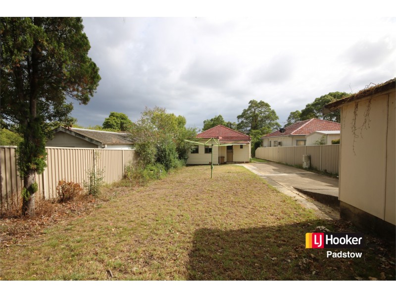 23 Parmal Avenue, Padstow NSW 2211