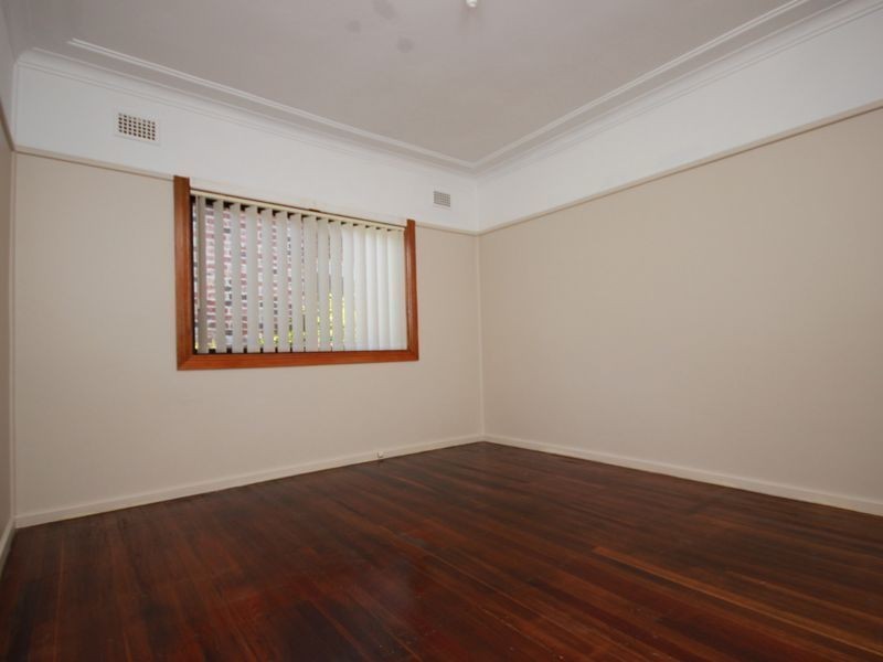 40 Villiers Road, Padstow Heights NSW 2211