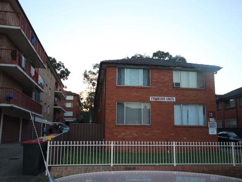 8/13 Drummond Street, Warwick Farm NSW 2170