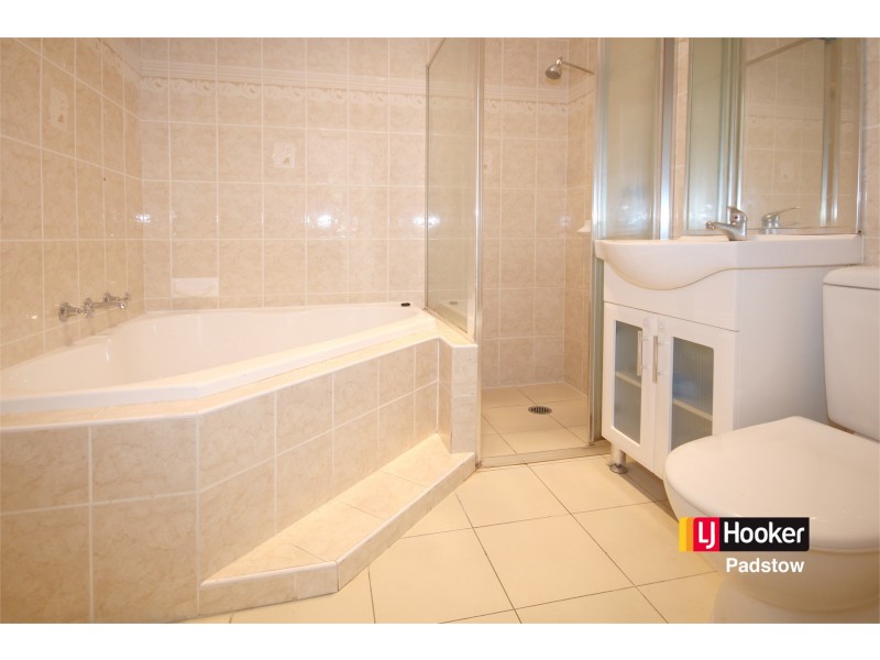 7/75-77 Uranus Road, Revesby NSW 2212