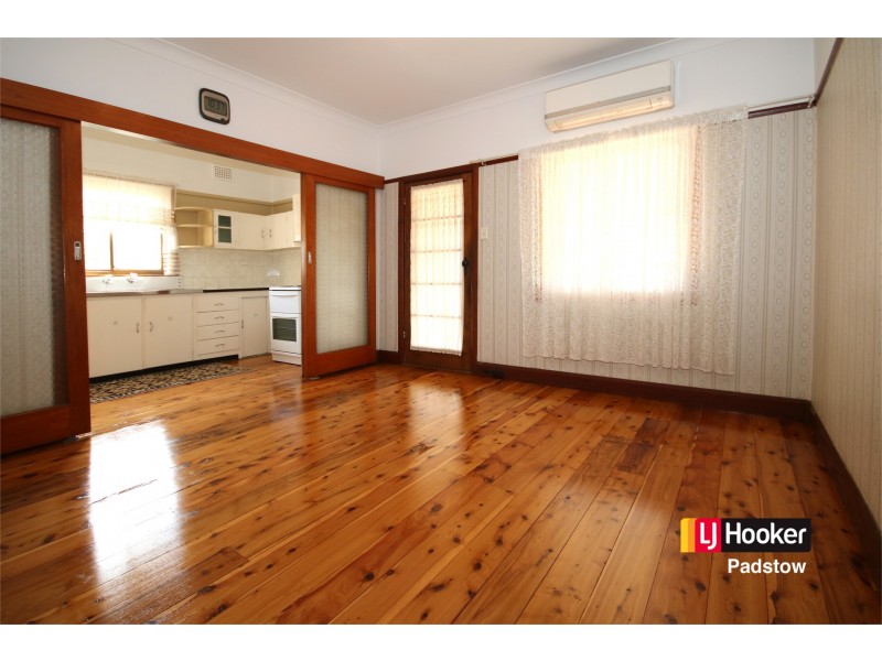 1 Craigie Avenue, Padstow NSW 2211