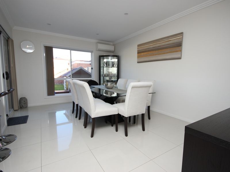 12 Marlis Avenue, Revesby NSW 2212