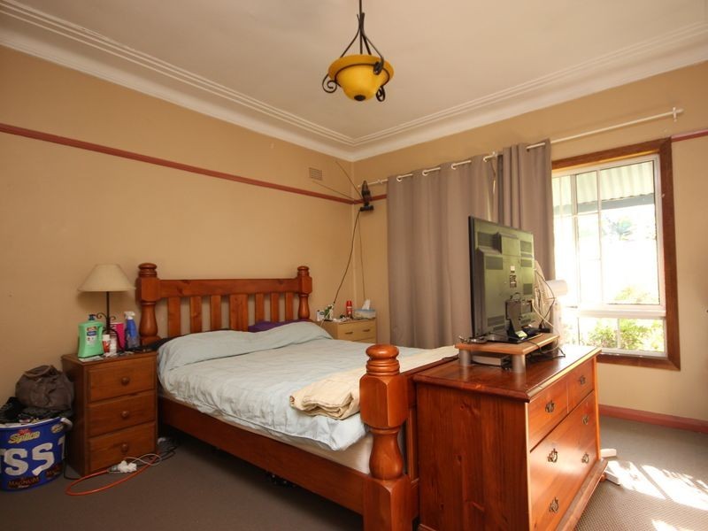 11 Robb Street, Revesby NSW 2212