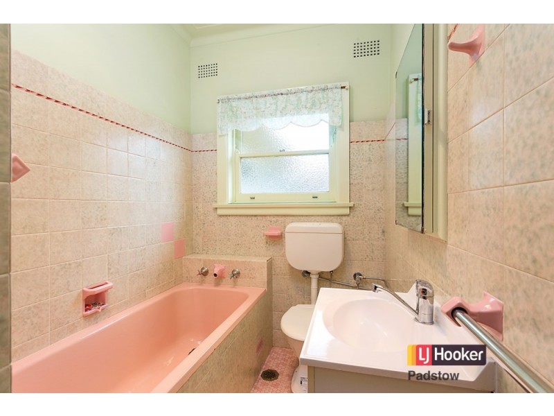 4 Gwandalan Road, Padstow NSW 2211