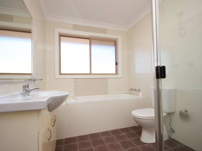 2/1B Iluka Street, Revesby NSW 2212