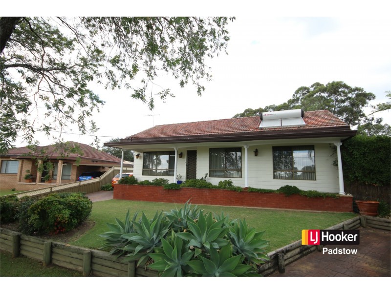 1 Clyfford Place, Picnic Point NSW 2213