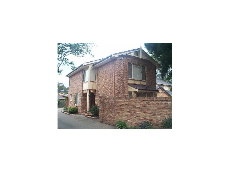 1/827 Henry Lawson Drive, Picnic Point NSW 2213