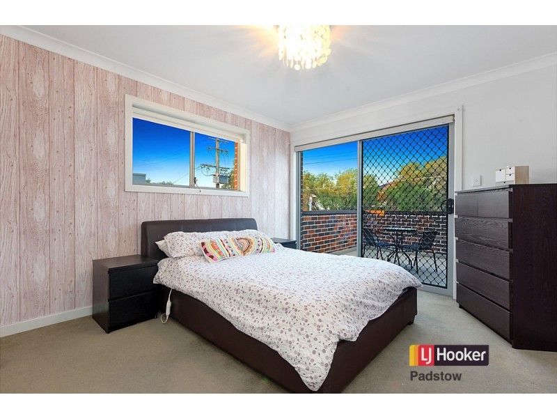 1/32 Eddie Avenue, Panania NSW 2213