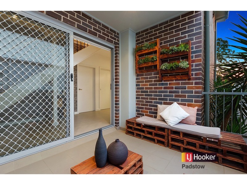 1/32 Eddie Avenue, Panania NSW 2213