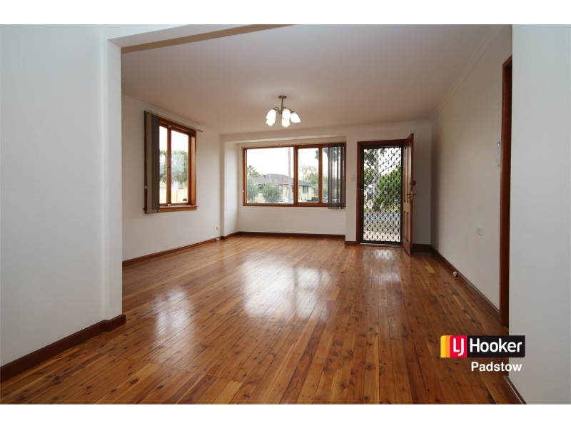 12 Brain Avenue, Lurnea NSW 2170