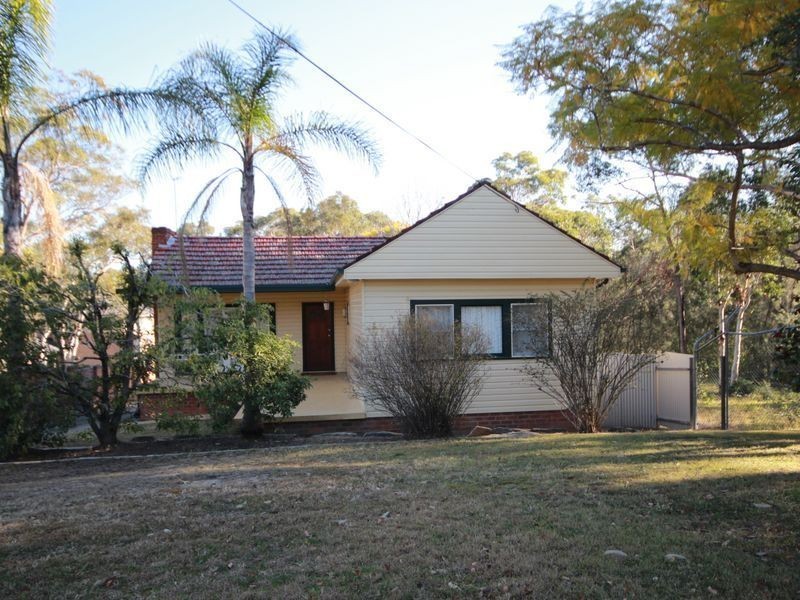 742 Henry Lawson Drive, Picnic Point NSW 2213