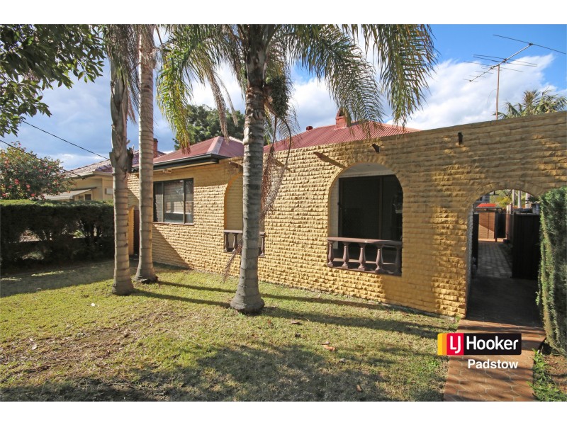 174 Gibson Avenue, Padstow NSW 2211