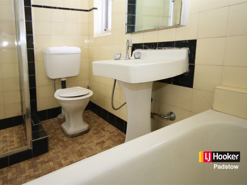 2A Weston Street, Revesby NSW 2212