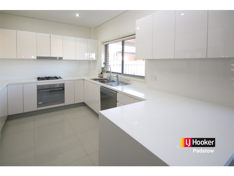 29 Freda Street, Picnic Point NSW 2213