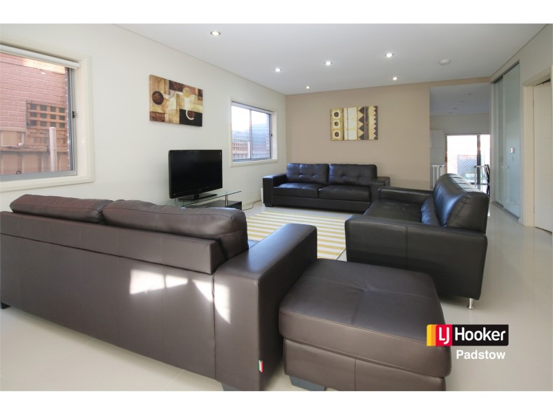 29 Freda Street, Picnic Point NSW 2213