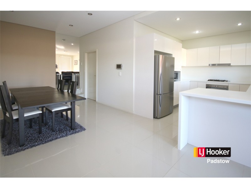 29 Freda Street, Picnic Point NSW 2213