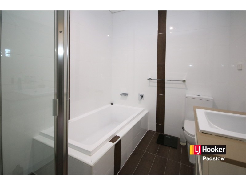 29 Freda Street, Picnic Point NSW 2213