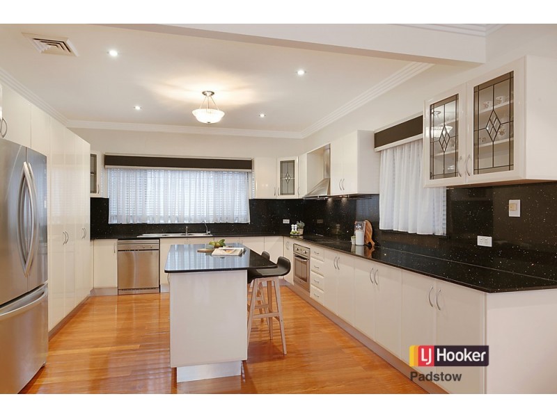 129a Davies Road, Padstow NSW 2211