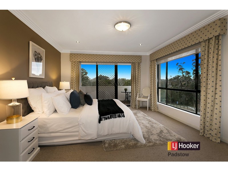 129a Davies Road, Padstow NSW 2211