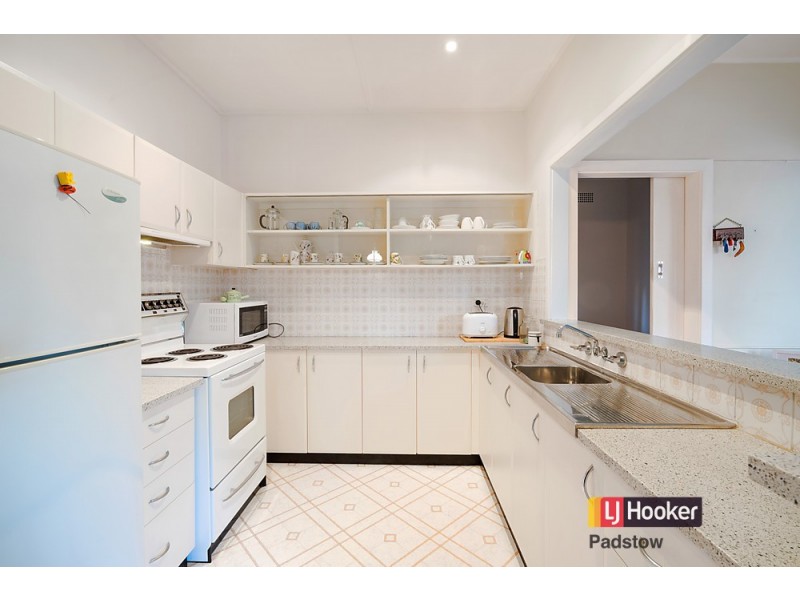 17 Bell Street, Riverwood NSW 2210