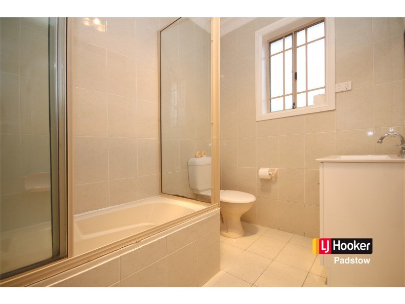 2/67 Gleeson Avenue, Condell Park NSW 2200