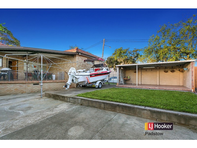 131 Tower Street, Panania NSW 2213