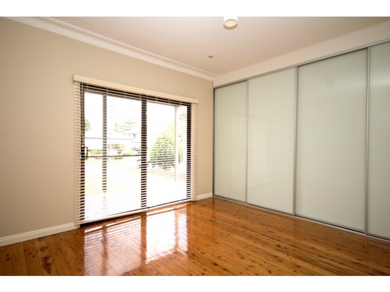 25 Rivenoak Avenue, Padstow NSW 2211