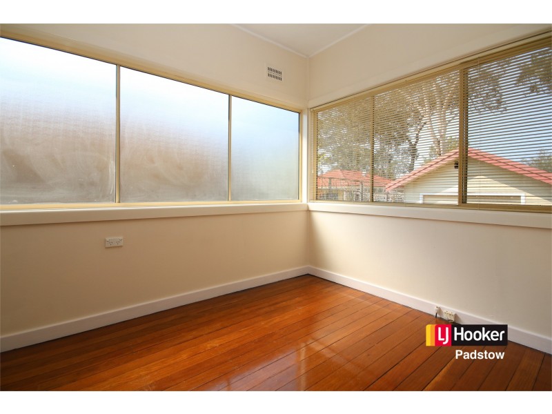 19 Gloucester Avenue, Padstow NSW 2211