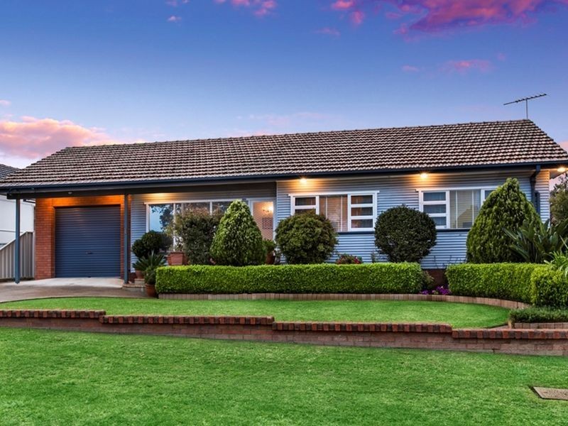 1 Kingston Avenue, Panania NSW 2213