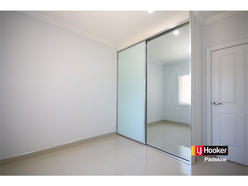 1/17 Eddie Avenue, Panania NSW 2213