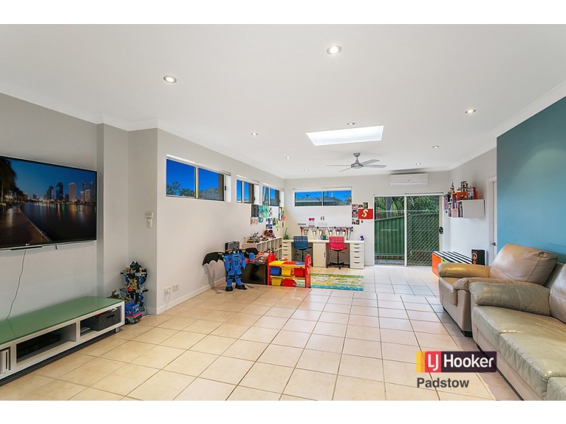 21 Nambucca Place, Padstow Heights NSW 2211