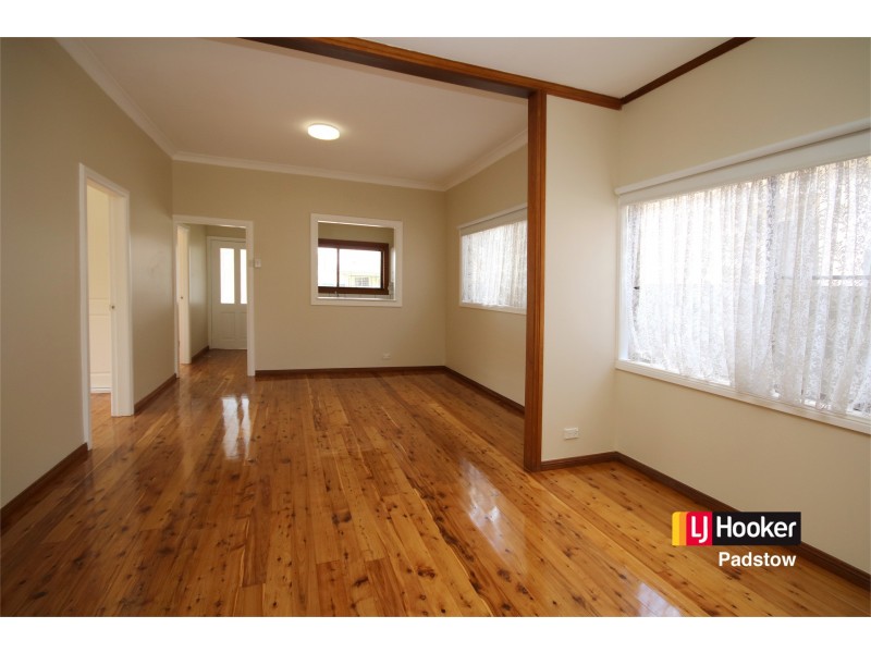 27 Beaconsfield Street, Revesby NSW 2212