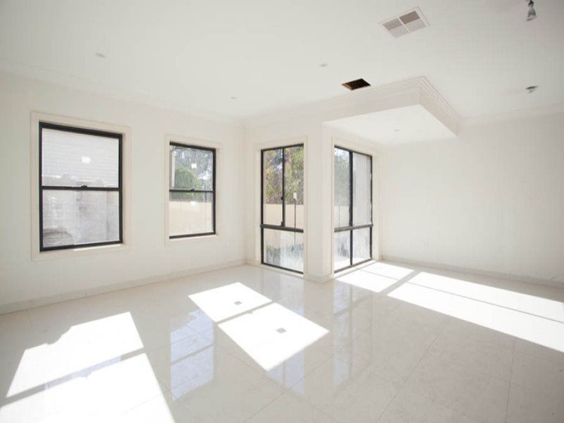 19 Starr Avenue, Padstow NSW 2211