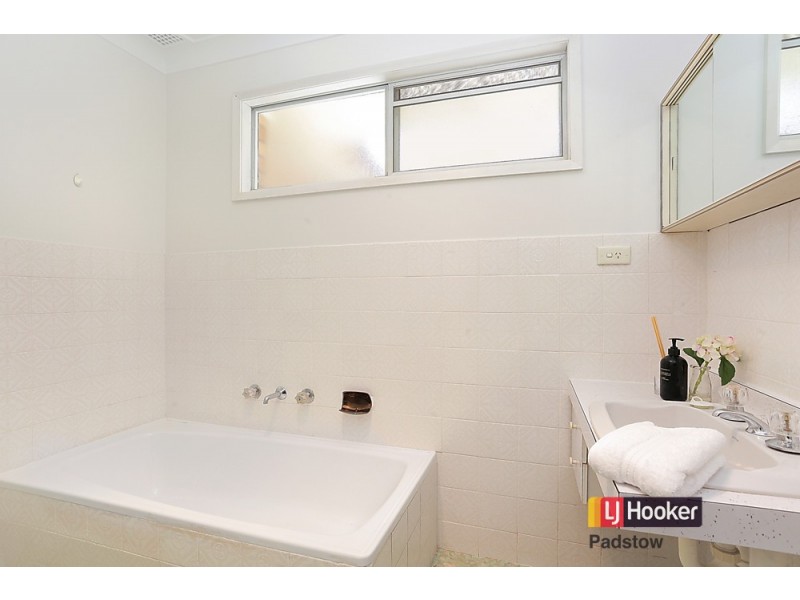 2/84 Villiers Road, Padstow Heights NSW 2211