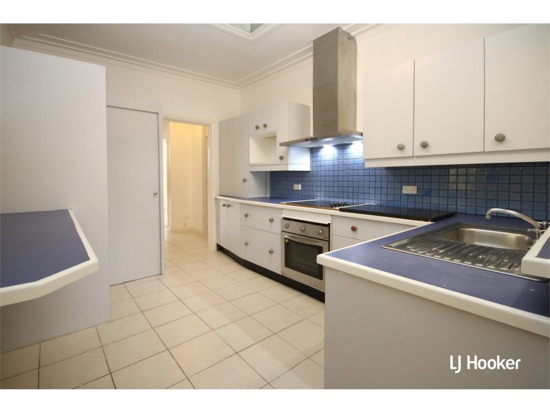 28 Monie Avenue, East Hills NSW 2213