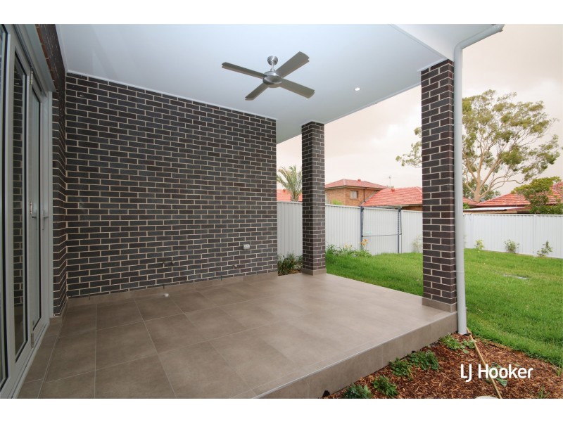 18 Drake Street, Panania NSW 2213