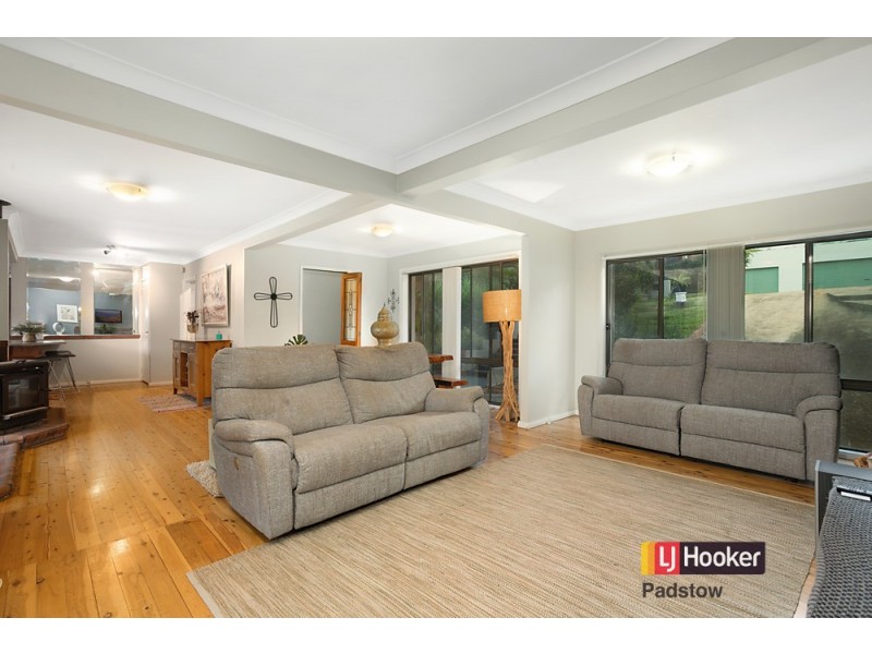 13 Nambucca Place, Padstow Heights NSW 2211