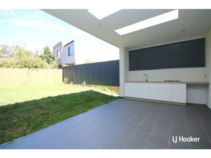 20 Vista Street, Caringbah NSW 2229