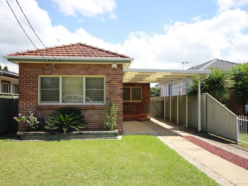 166 Lambeth Street, Panania NSW 2213