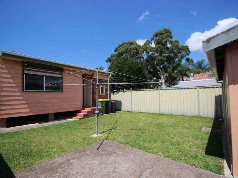 166 Lambeth Street, Panania NSW 2213