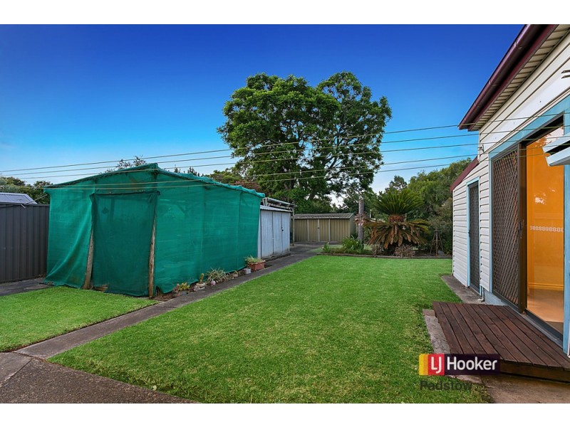 176 Marco Avenue, Panania NSW 2213
