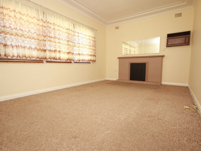 148 Arab Road, Padstow NSW 2211