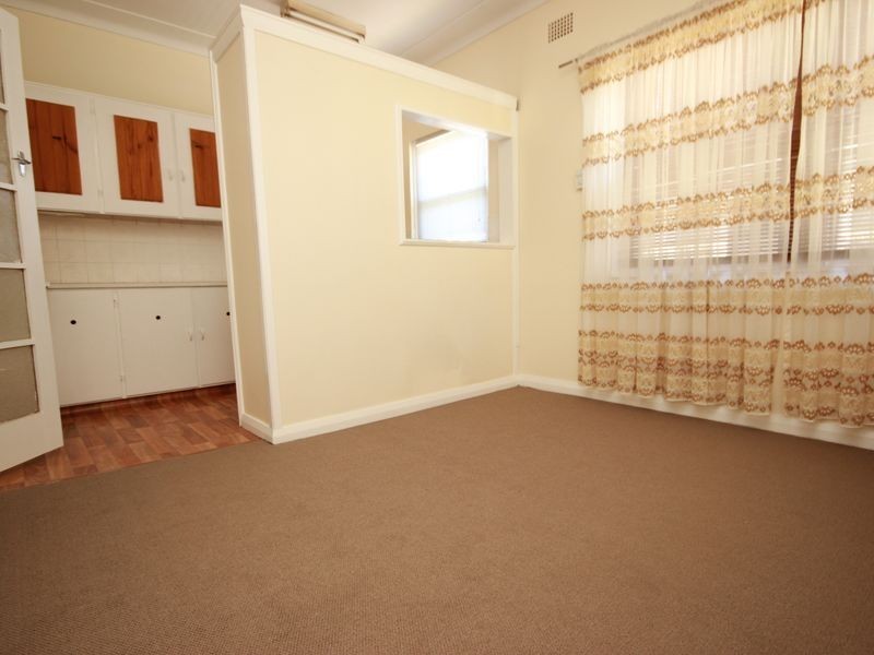 148 Arab Road, Padstow NSW 2211