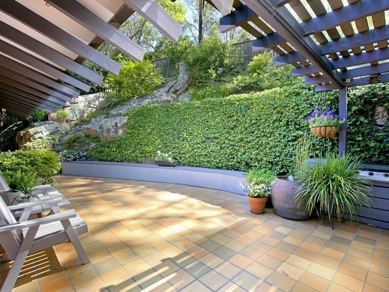 22 Carinya Road, Picnic Point NSW 2213