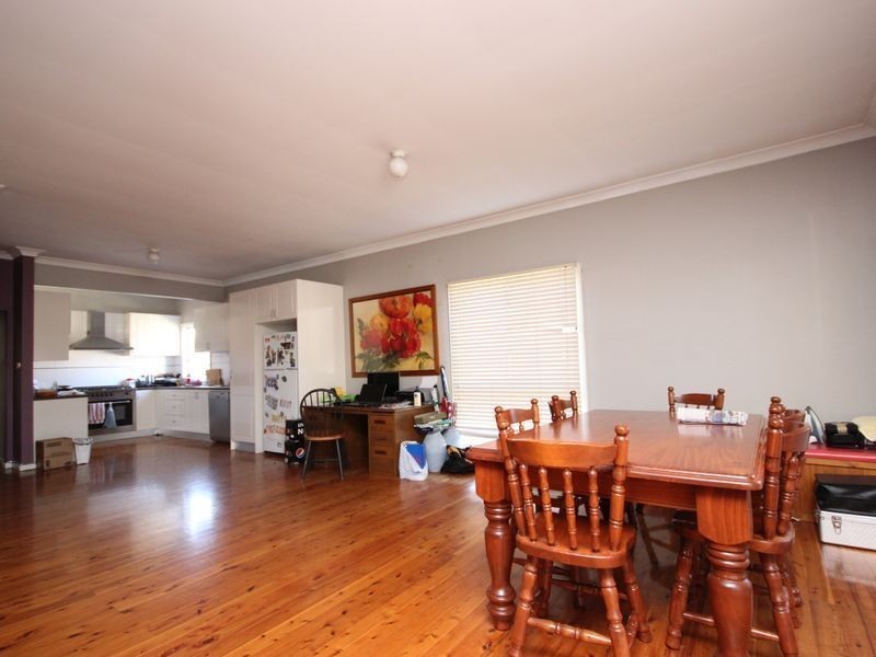 11 Robb Street, Revesby NSW 2212