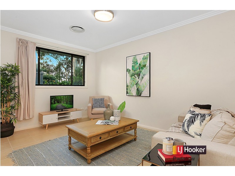 2/755 Henry Lawson Drive, Picnic Point NSW 2213