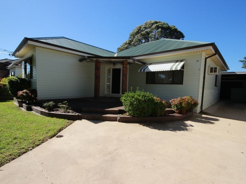 27 Anderson Avenue, Panania NSW 2213